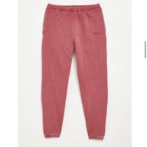 UO iets frans… Embroidered Jogger in Coral